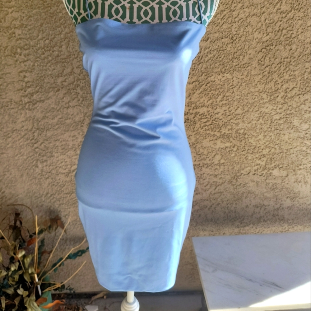 Love Tree baby blue spaghetti strap dress size Large